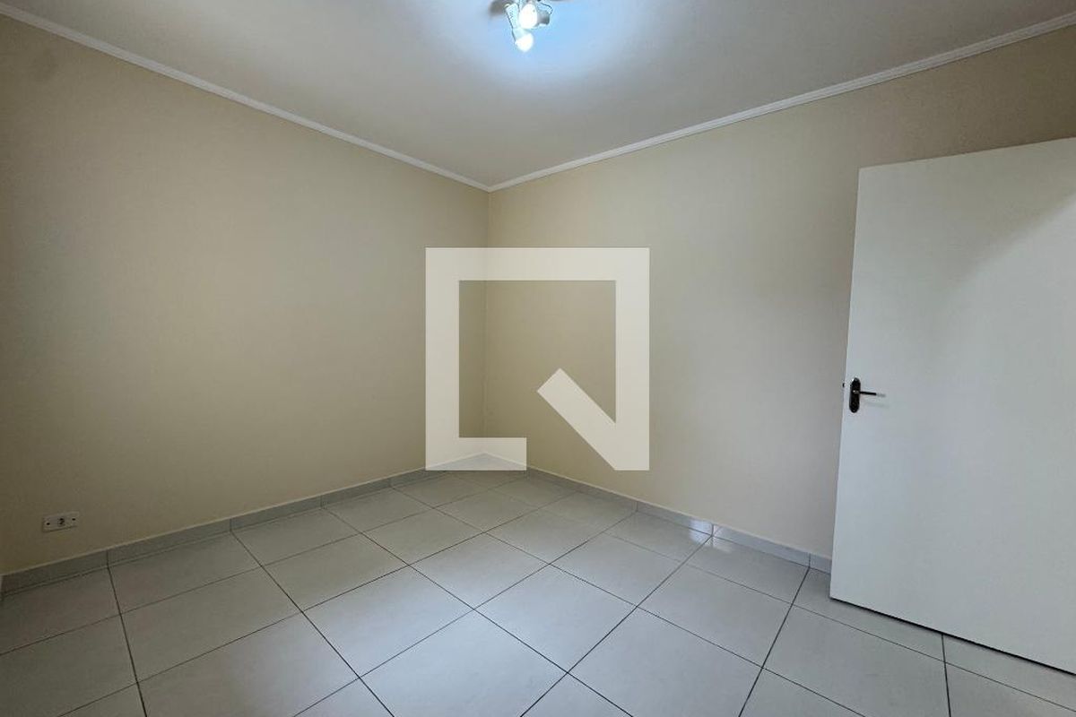 Casa, 3 quartos, 214 m² - Foto 10