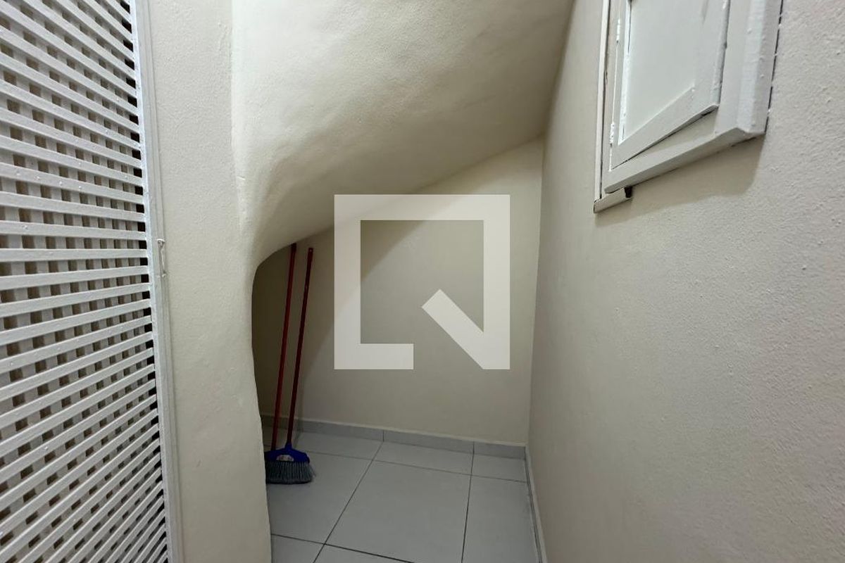 Casa, 3 quartos, 214 m² - Foto 40