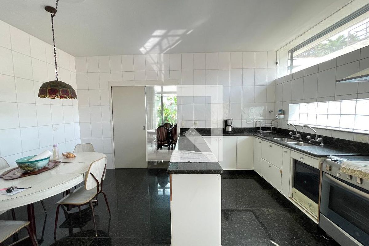 Casa, 4 quartos, 390 m² - Foto 72