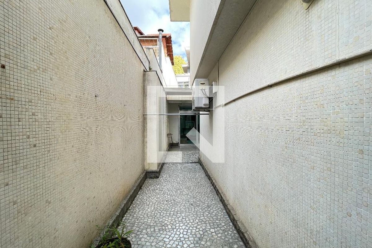 Casa, 4 quartos, 390 m² - Foto 92