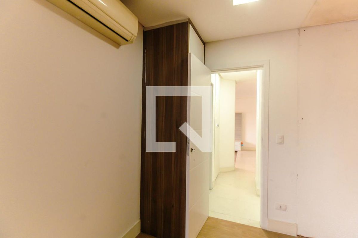 Apartamento, 3 quartos, 207 m² - Foto 17