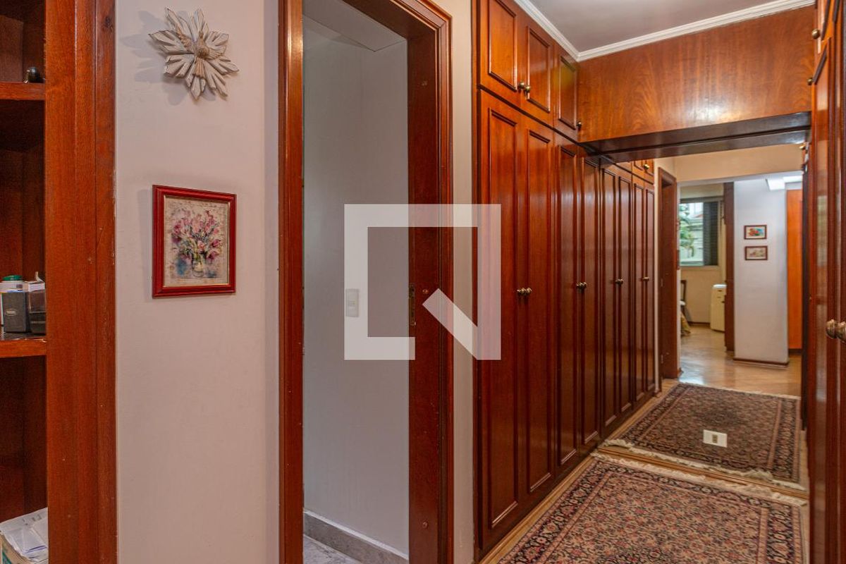 Apartamento, 3 quartos, 220 m² - Foto 22