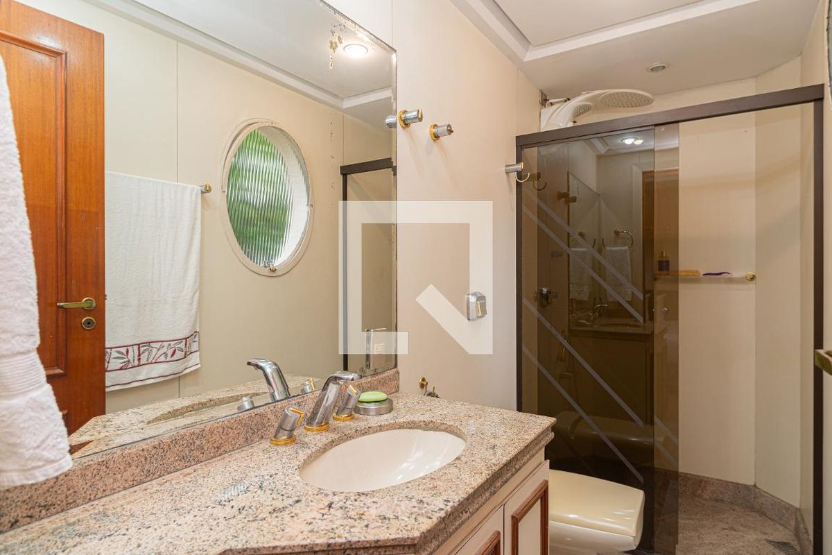 Apartamento, 3 quartos, 220 m² - Foto 34