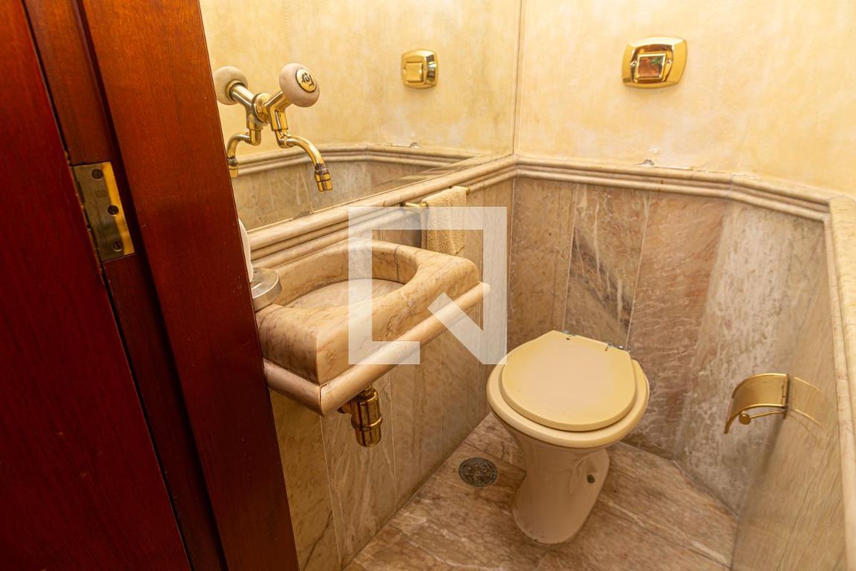 Apartamento, 3 quartos, 220 m² - Foto 49