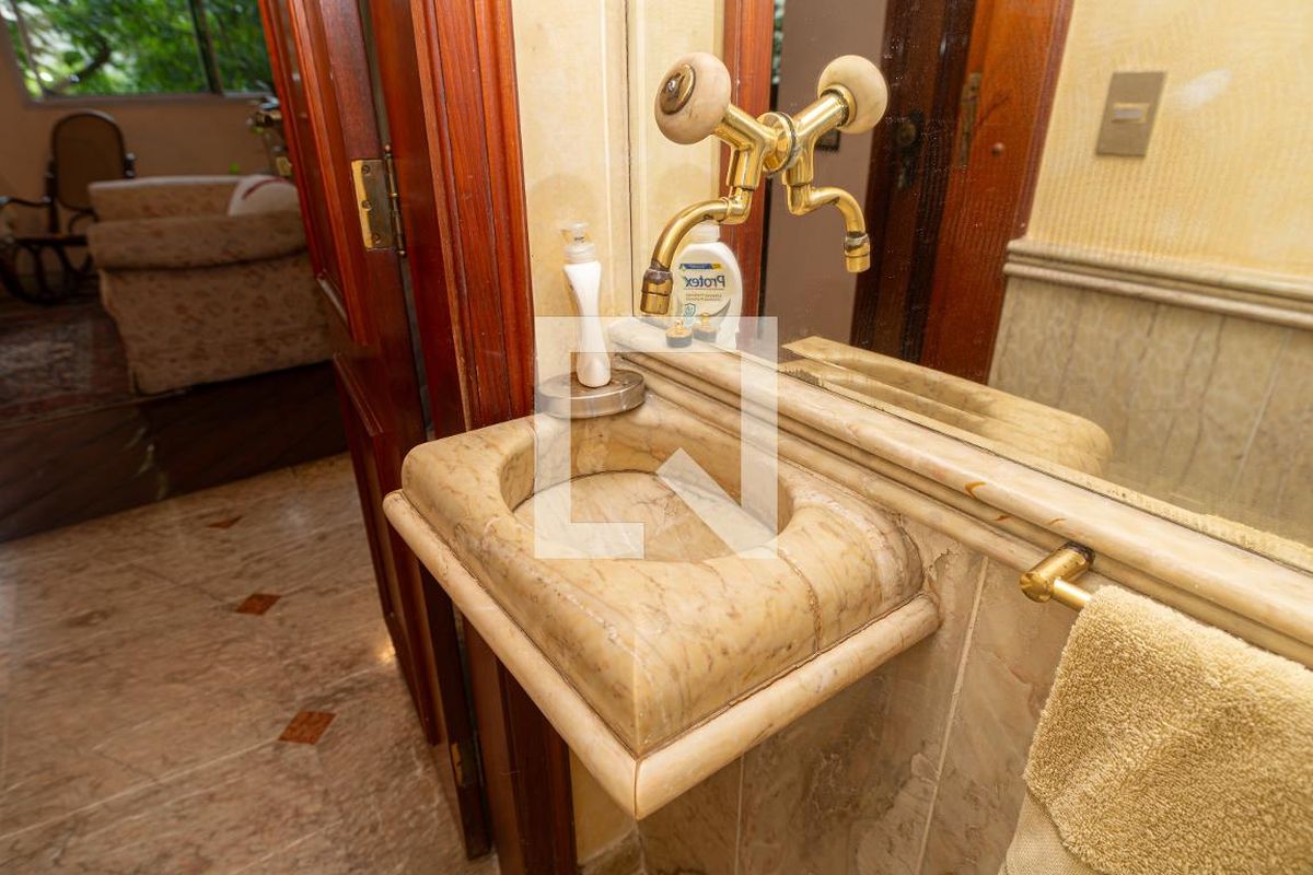 Apartamento, 3 quartos, 220 m² - Foto 50