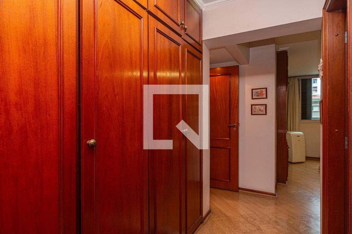 Apartamento, 3 quartos, 220 m² - Foto 23
