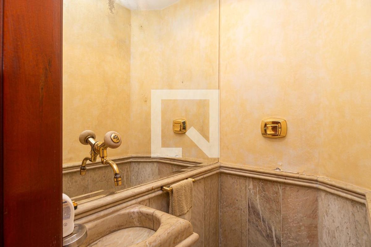 Apartamento, 3 quartos, 220 m² - Foto 47