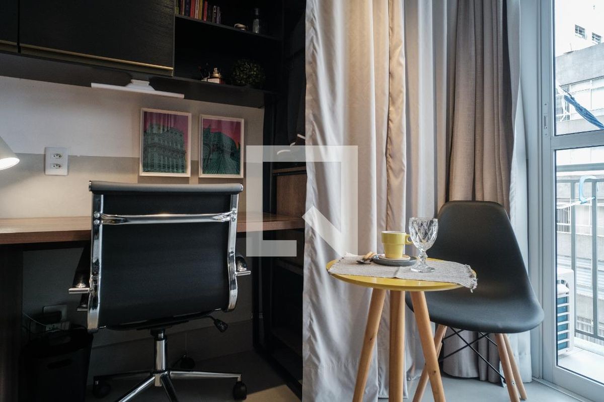 Apartamento, 1 quarto, 18 m² - Foto 1
