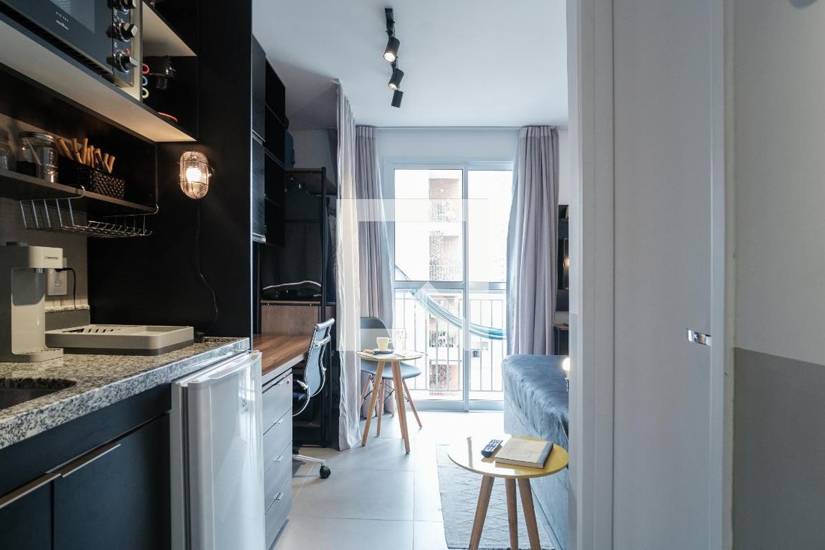 Apartamento, 1 quarto, 18 m² - Foto 2