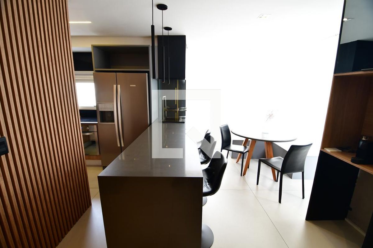 Apartamento à Venda - Cambuí, 1 Quarto,  51 m2 em , Campinas - sp | SoloBR