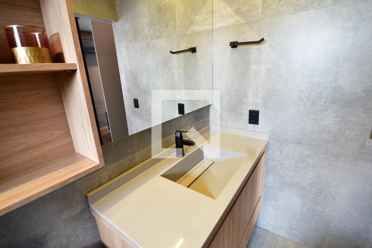 Apartamento à Venda - Cambuí, 1 Quarto,  51 m2 em , Campinas - sp | SoloBR