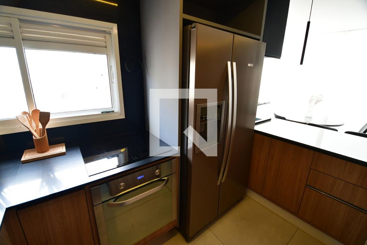 Apartamento à Venda - Cambuí, 1 Quarto,  51 m2 em , Campinas - sp | SoloBR