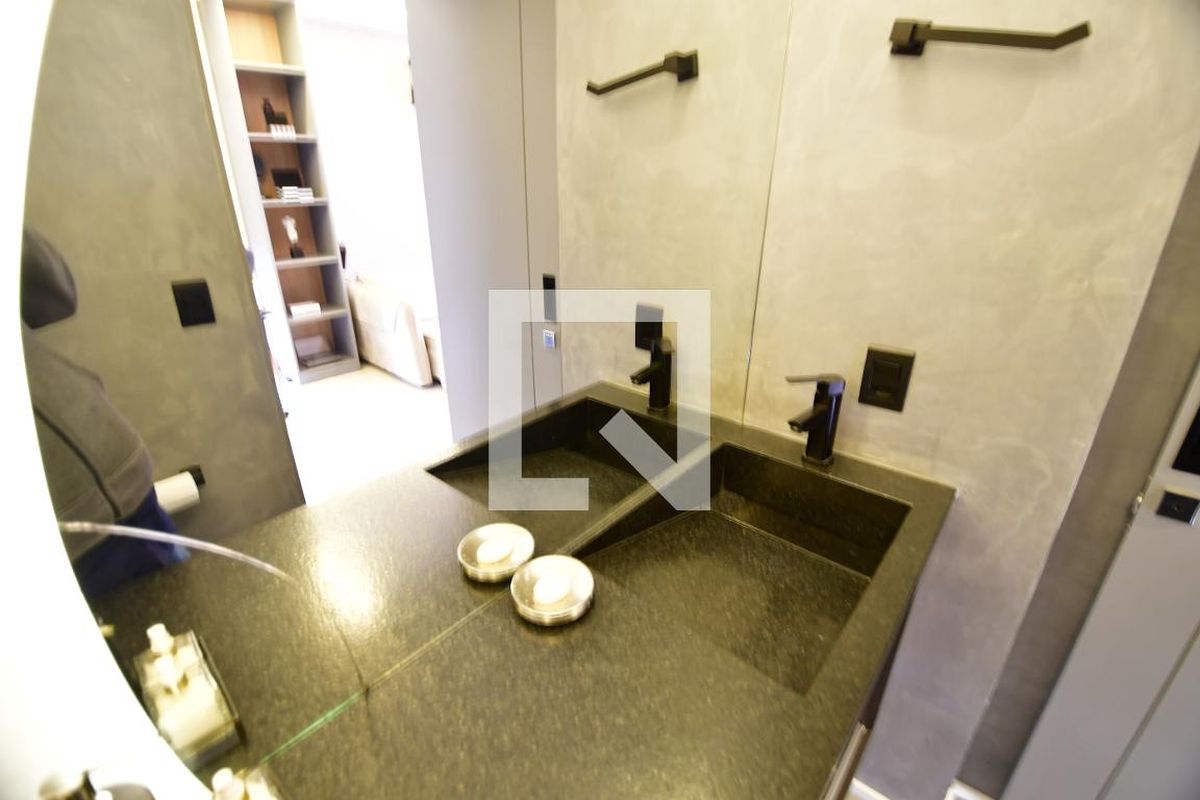 Apartamento à Venda - Cambuí, 1 Quarto,  51 m2 em , Campinas - sp | SoloBR