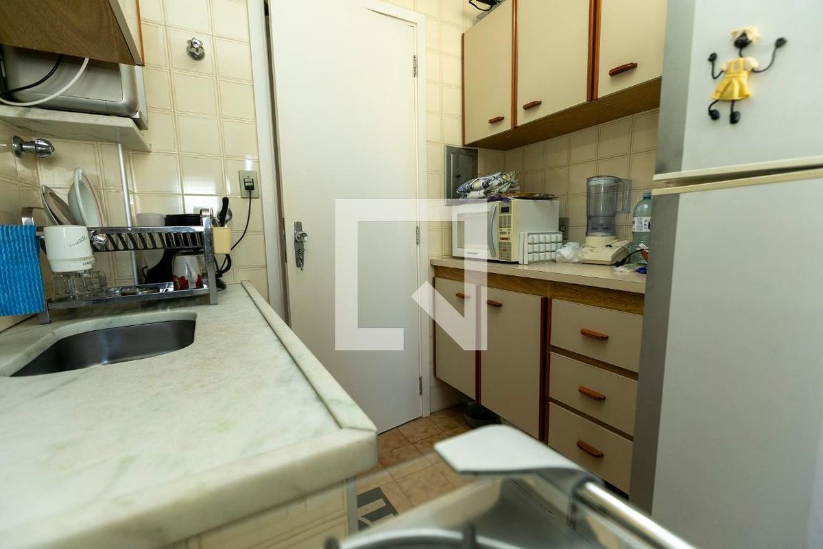 Apartamento à Venda - Cambuí, 1 Quarto,  54 m2 em , Campinas - sp | SoloBR
