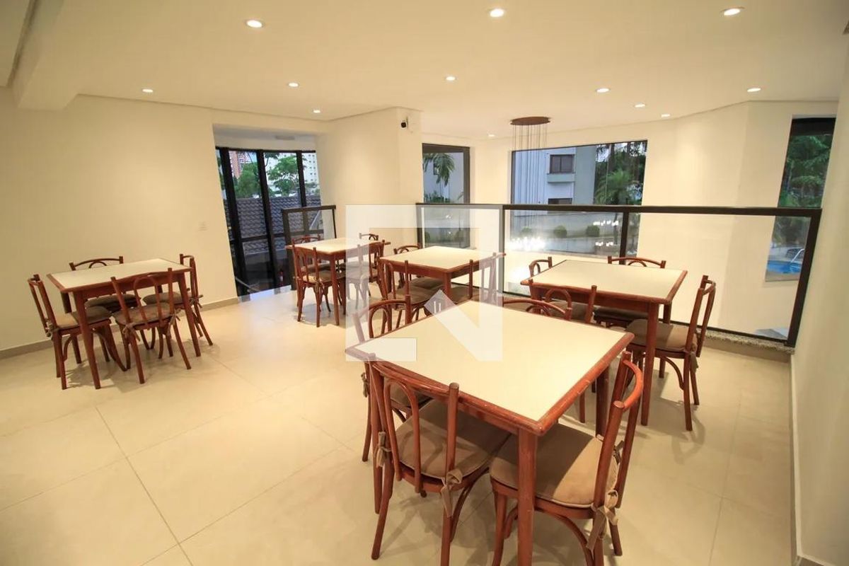 Apartamento, 6 quartos, 260 m² - Foto 8