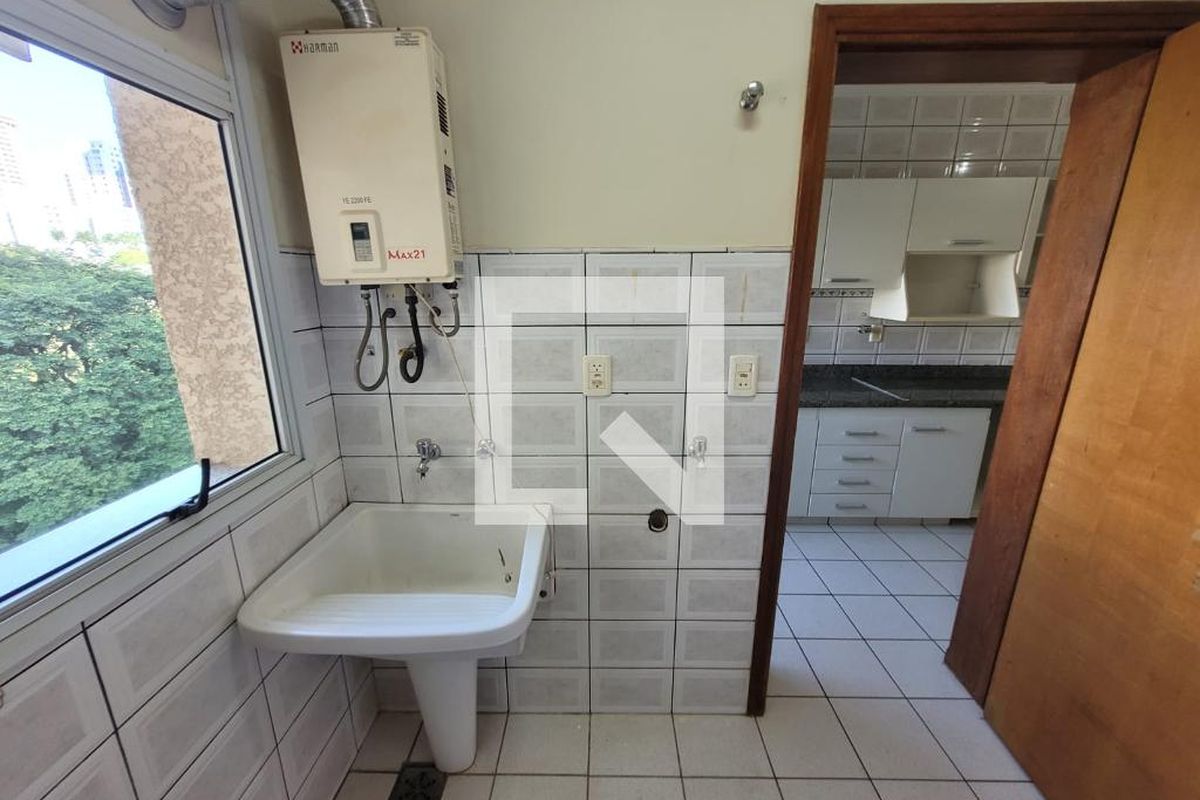 Apartamento à Venda - Mansões Santo Antônio, 4 Quartos,  132 m2 em , Campinas - sp | SoloBR