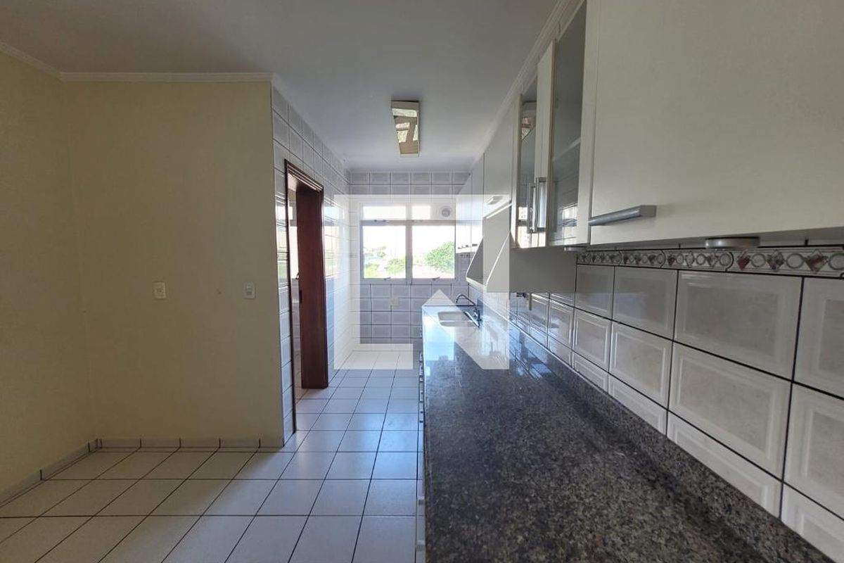 Apartamento à Venda - Mansões Santo Antônio, 4 Quartos,  132 m2 em , Campinas - sp | SoloBR
