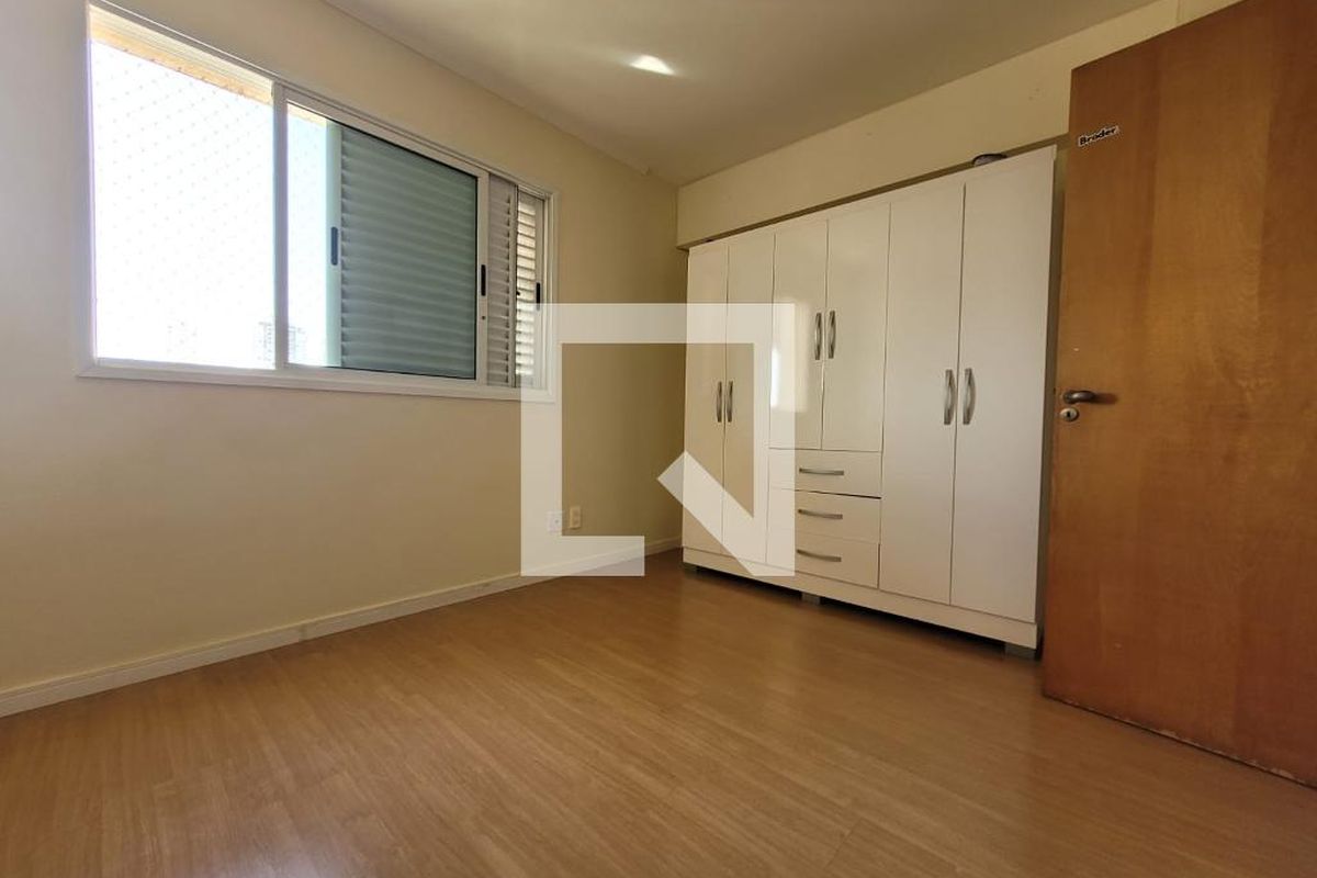 Apartamento à Venda - Mansões Santo Antônio, 4 Quartos,  132 m2 em , Campinas - sp | SoloBR