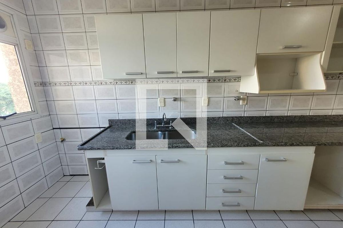 Apartamento à Venda - Mansões Santo Antônio, 4 Quartos,  132 m2 em , Campinas - sp | SoloBR