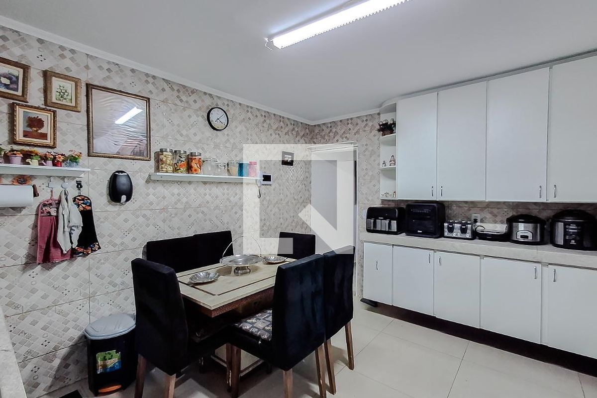 Casa, 3 quartos, 181 m² - Foto 39