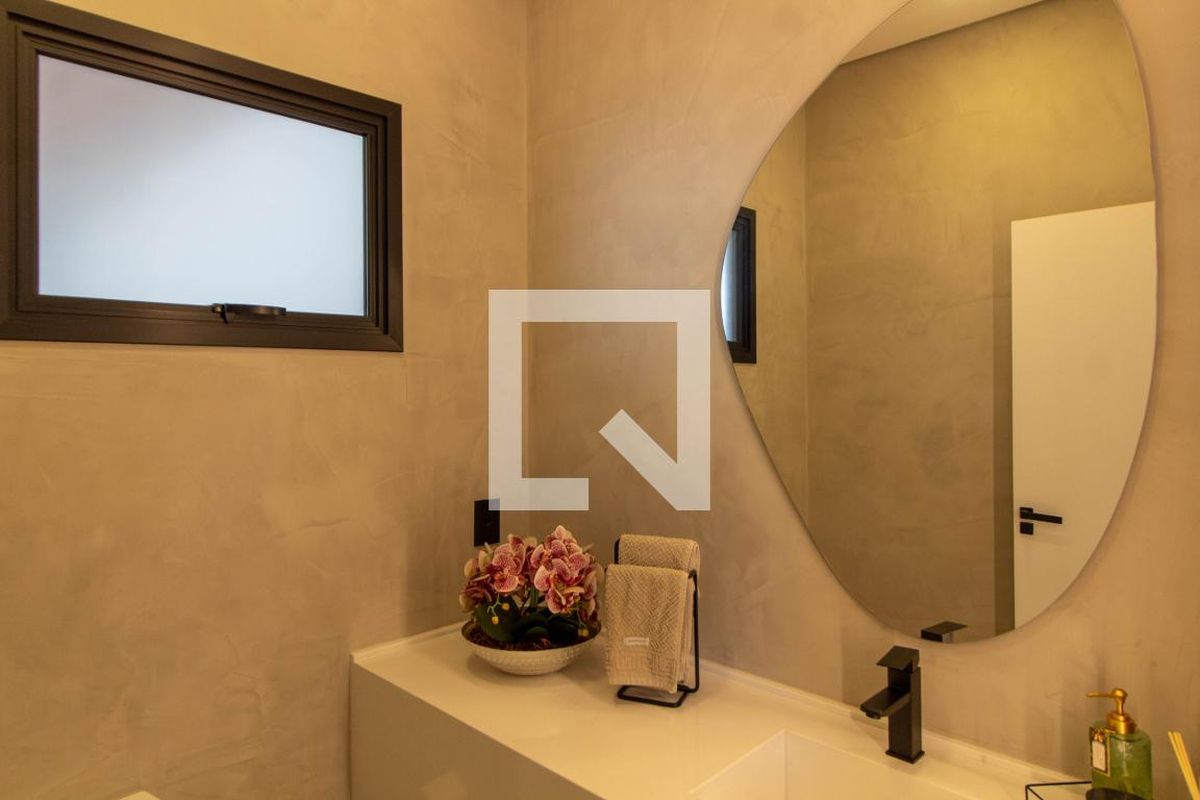 Casa à Venda - Lot. Alphaville Campinas, 3 Quartos,  214 m2 em , Campinas - sp | SoloBR