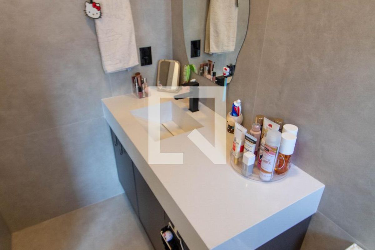 Casa à Venda - Lot. Alphaville Campinas, 3 Quartos,  214 m2 em , Campinas - sp | SoloBR