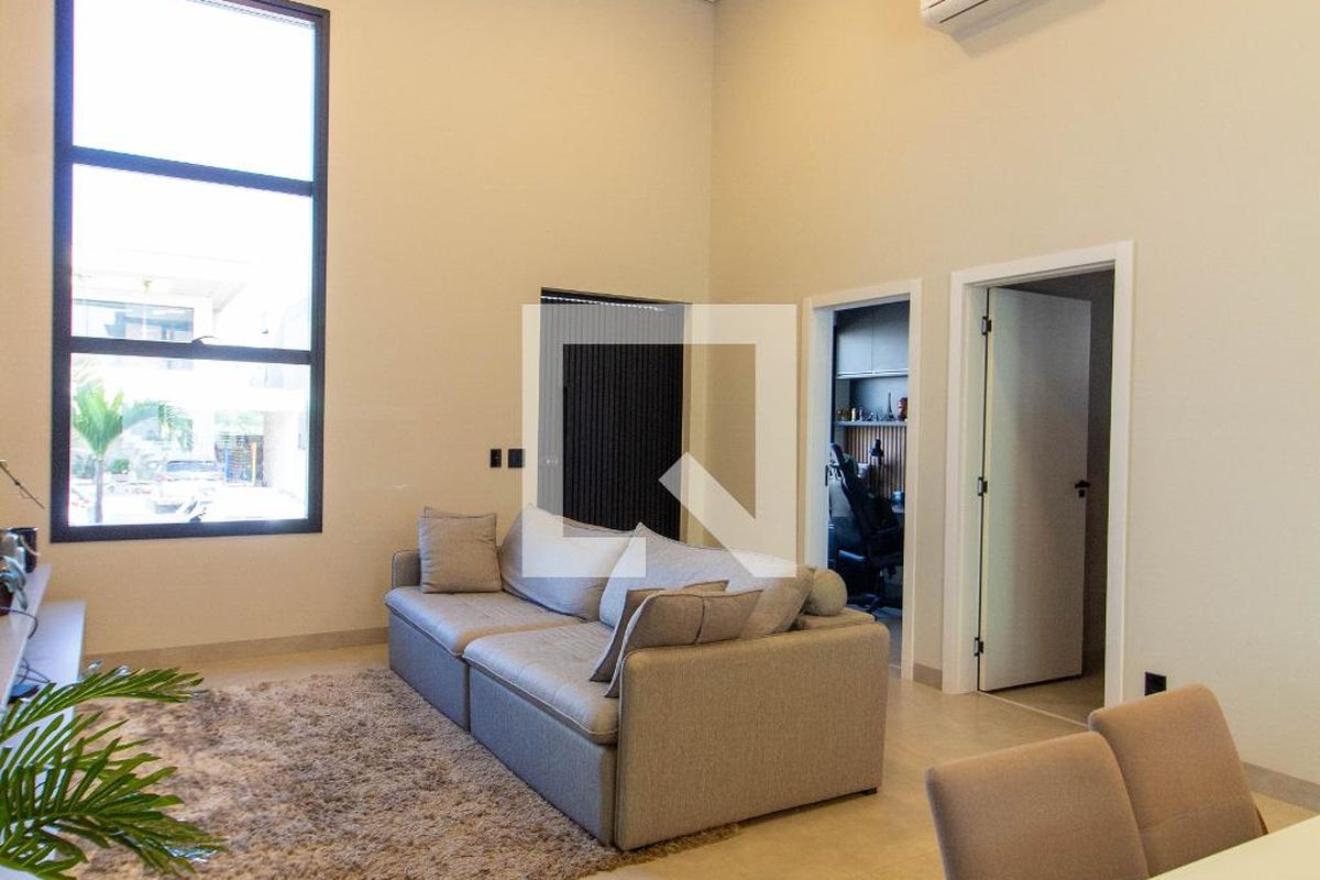 Casa à Venda - Lot. Alphaville Campinas, 3 Quartos,  214 m2 em , Campinas - sp | SoloBR