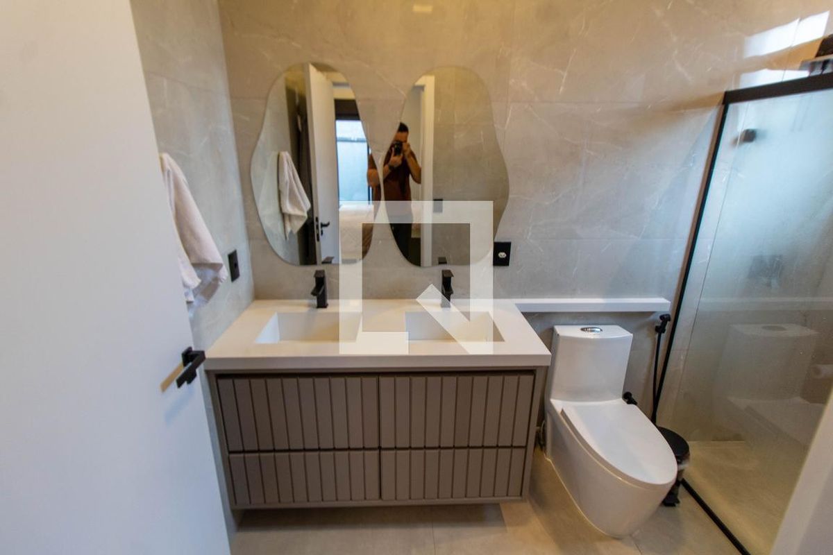 Casa à Venda - Lot. Alphaville Campinas, 3 Quartos,  214 m2 em , Campinas - sp | SoloBR