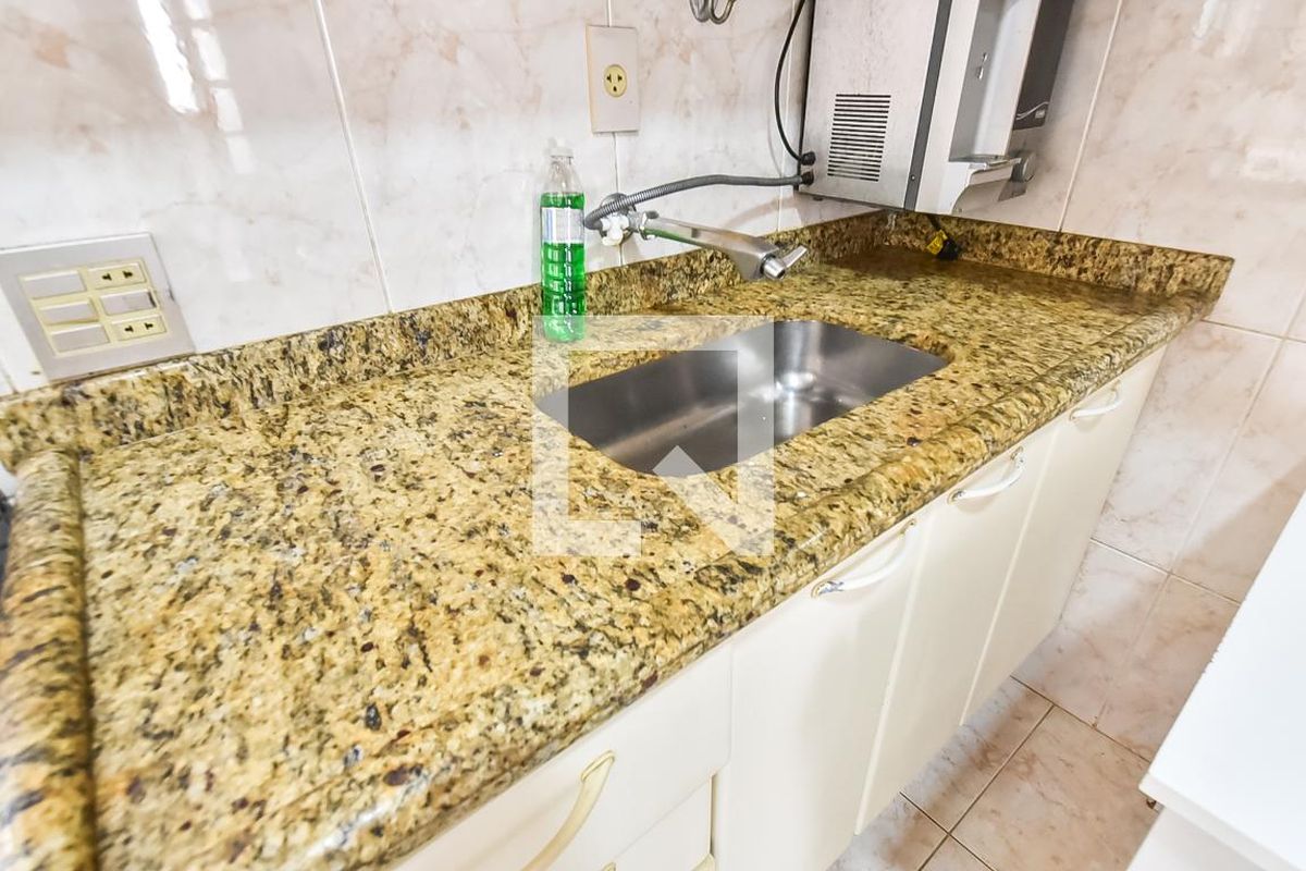Apartamento, 2 quartos, 76 m² - Foto 25