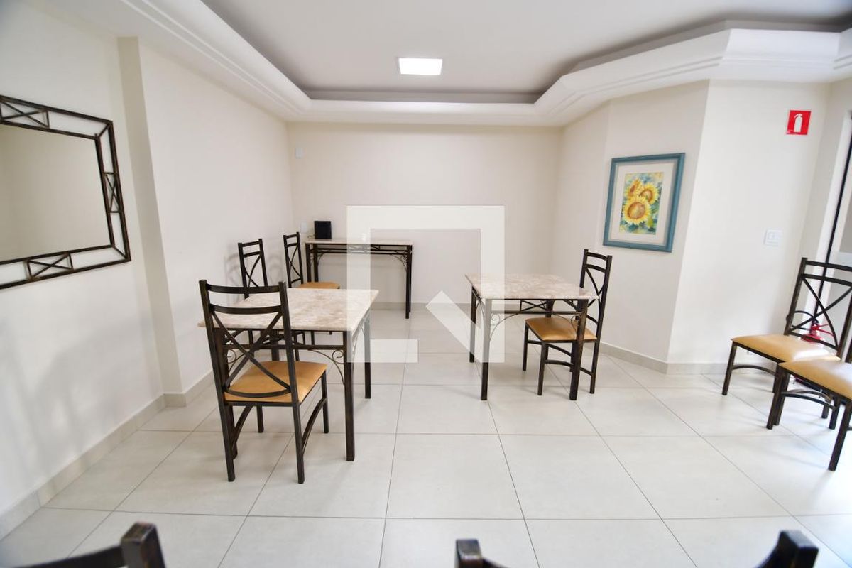 Apartamento à Venda - Cambuí, 2 Quartos,  81 m2 em , Campinas - sp | SoloBR