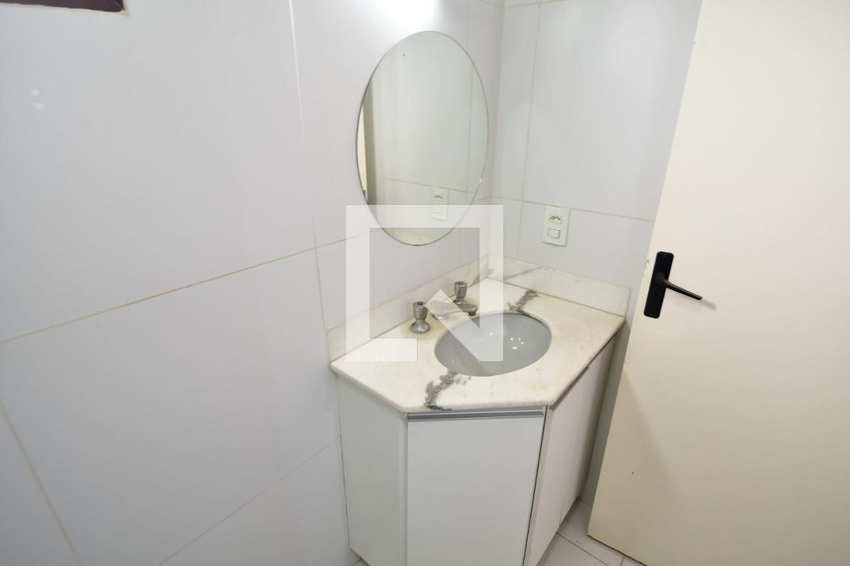 Apartamento à Venda - Cambuí, 2 Quartos,  81 m2 em , Campinas - sp | SoloBR