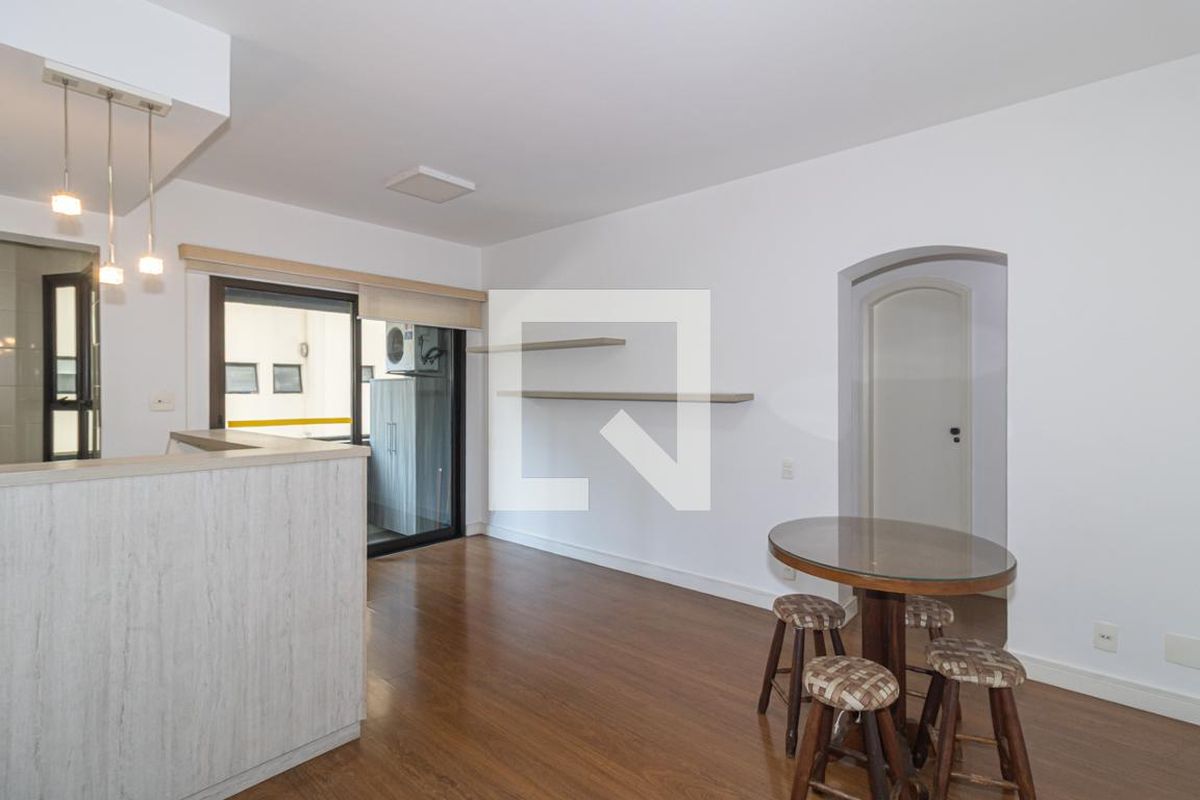 Apartamento, 1 quarto, 48 m² - Foto 1