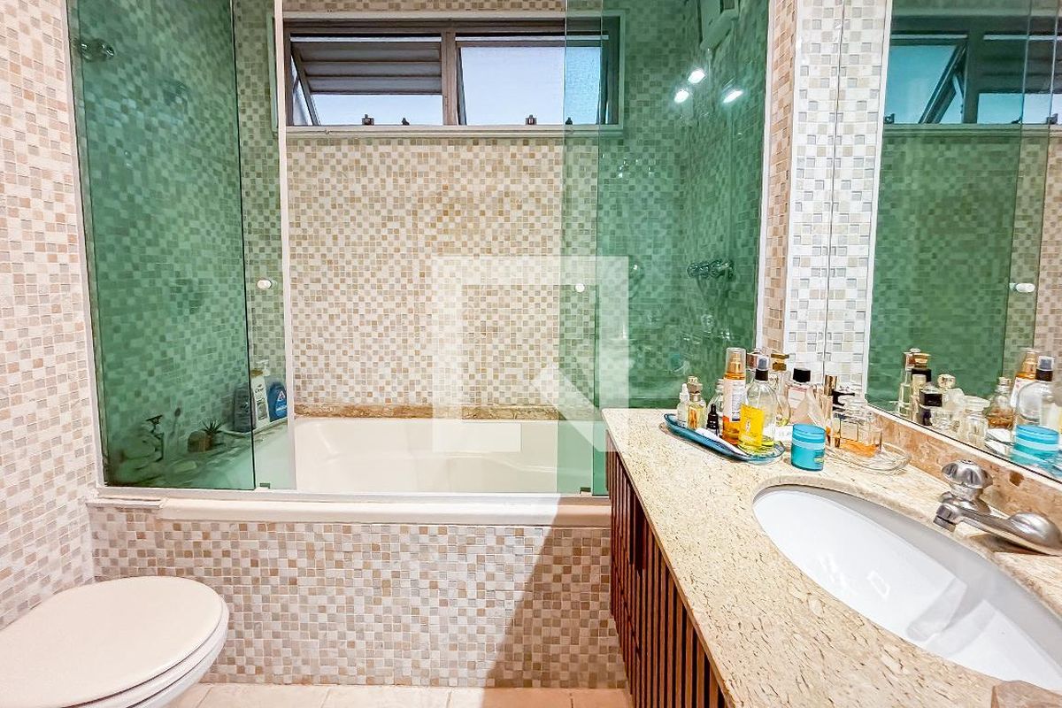 Apartamento, 3 quartos, 130 m² - Foto 35