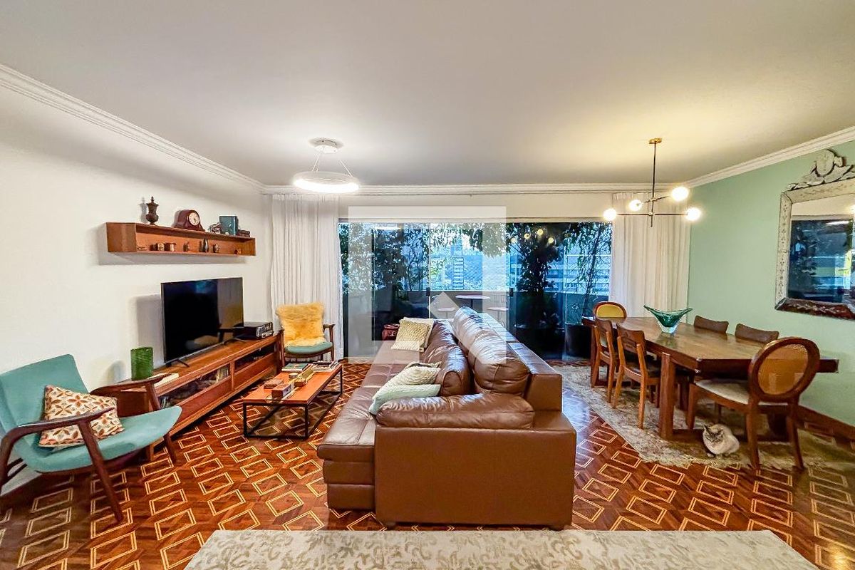 Apartamento, 3 quartos, 130 m² - Foto 1