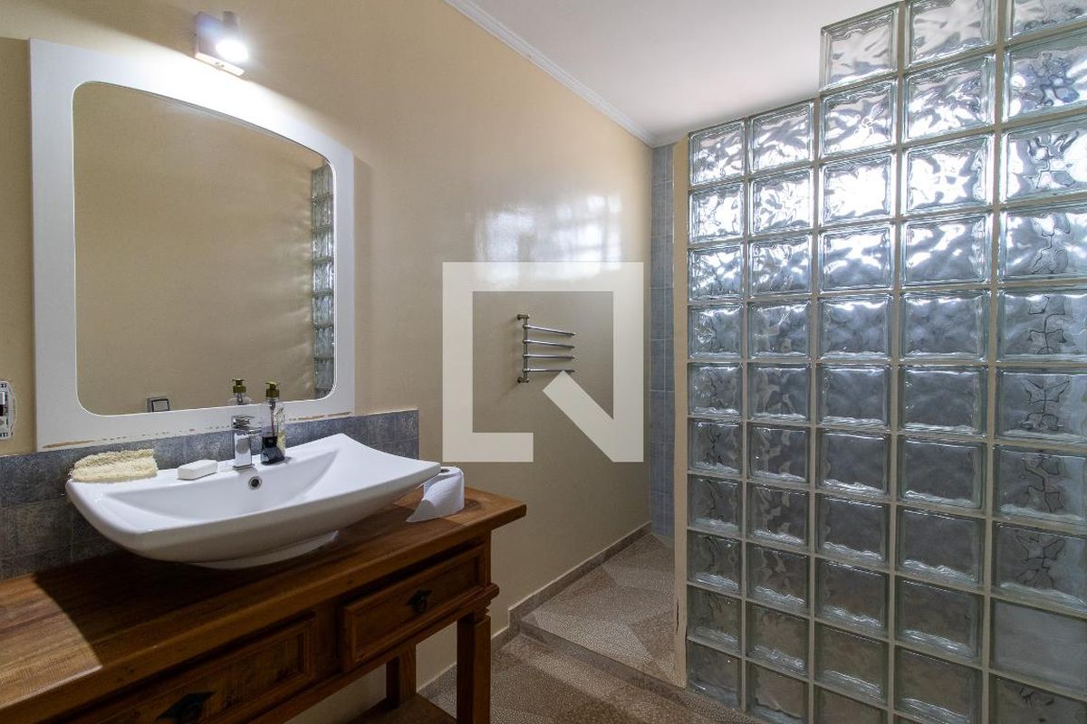 Casa à Venda - Jardim Chapadão, 7 Quartos,  335 m2 em , Campinas - sp | SoloBR