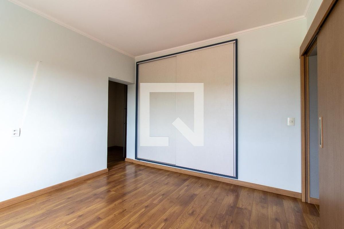 Casa à Venda - Jardim Chapadão, 7 Quartos,  335 m2 em , Campinas - sp | SoloBR