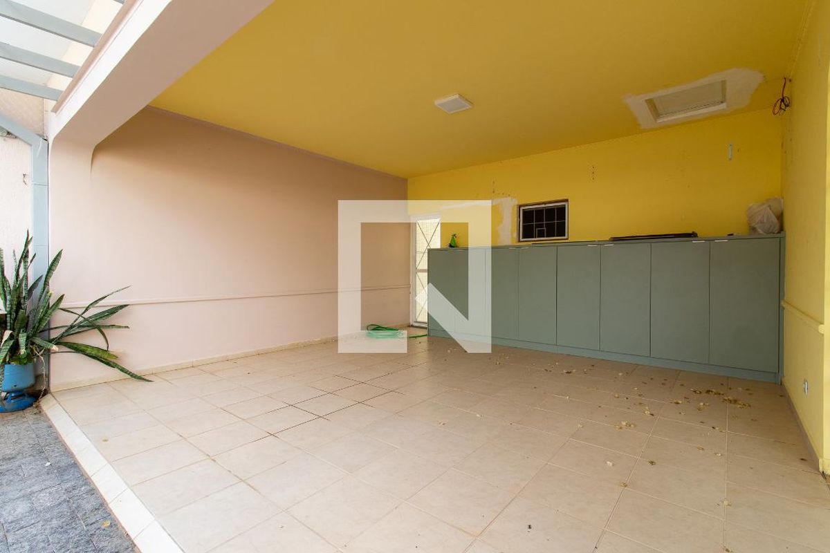 Casa à Venda - Jardim Chapadão, 7 Quartos,  335 m2 em , Campinas - sp | SoloBR