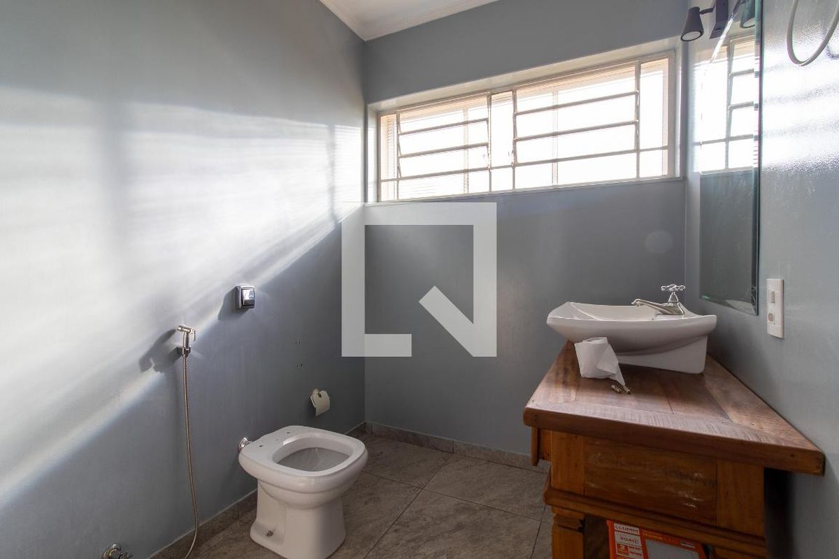 Casa à Venda - Jardim Chapadão, 7 Quartos,  335 m2 em , Campinas - sp | SoloBR