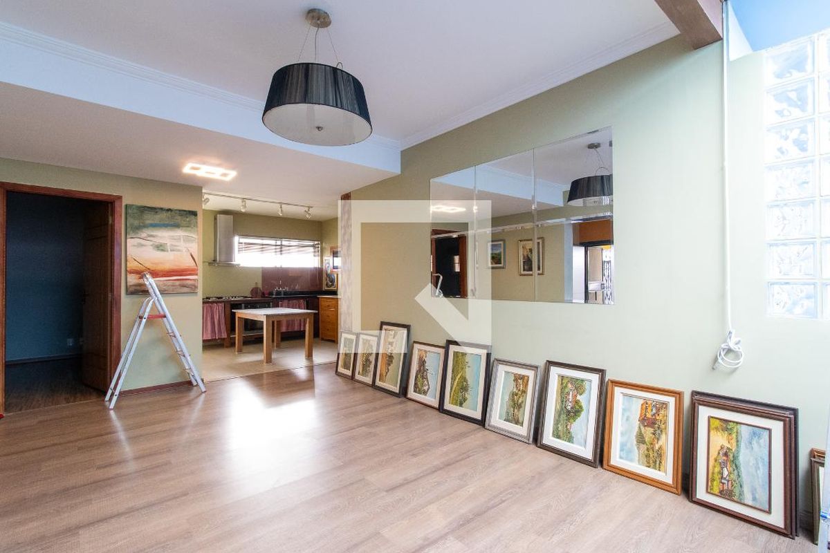 Casa à Venda - Jardim Chapadão, 7 Quartos,  335 m2 em , Campinas - sp | SoloBR