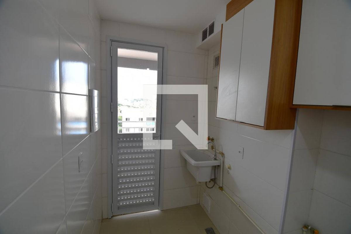 Apartamento à Venda - Mansões Santo Antônio, 2 Quartos,  60 m2 em , Campinas - sp | SoloBR