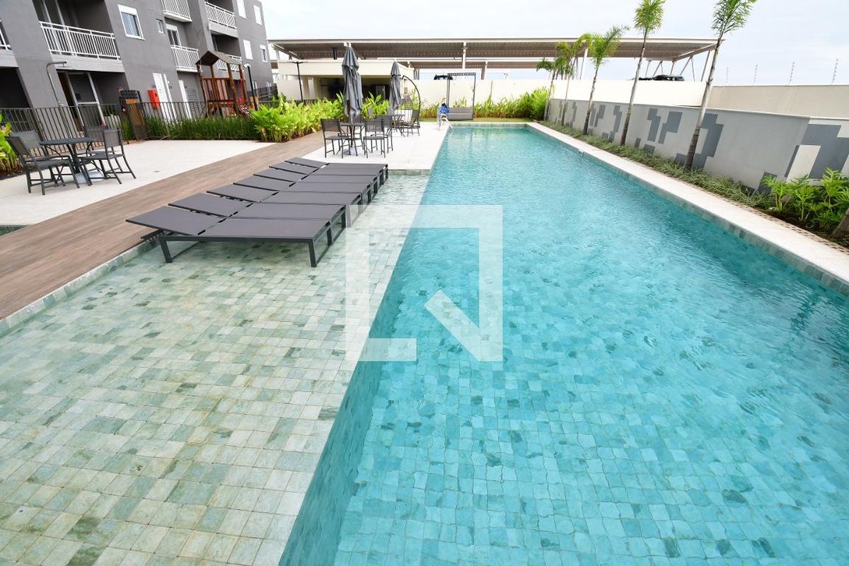 Apartamento à Venda - Mansões Santo Antônio, 2 Quartos,  60 m2 em , Campinas - sp | SoloBR