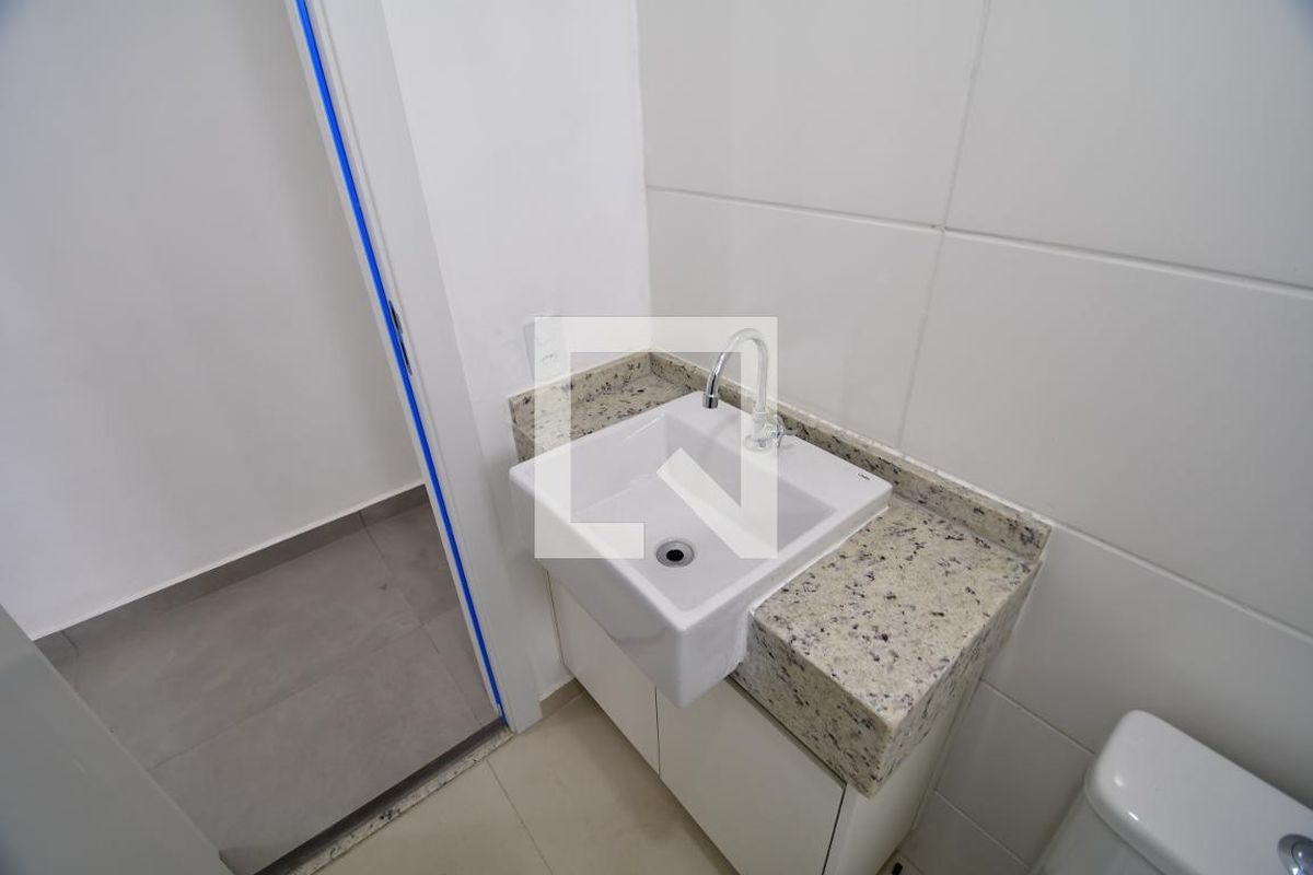 Apartamento à Venda - Mansões Santo Antônio, 2 Quartos,  60 m2 em , Campinas - sp | SoloBR