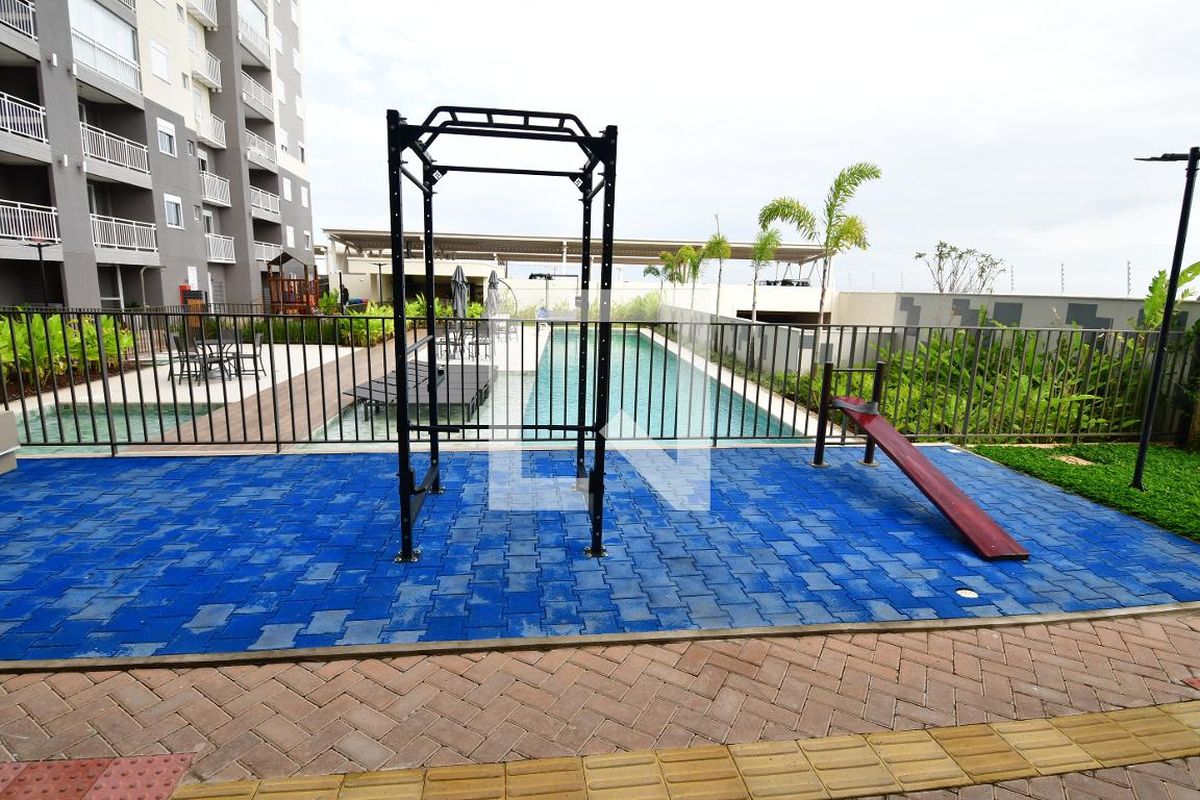 Apartamento à Venda - Mansões Santo Antônio, 2 Quartos,  60 m2 em , Campinas - sp | SoloBR