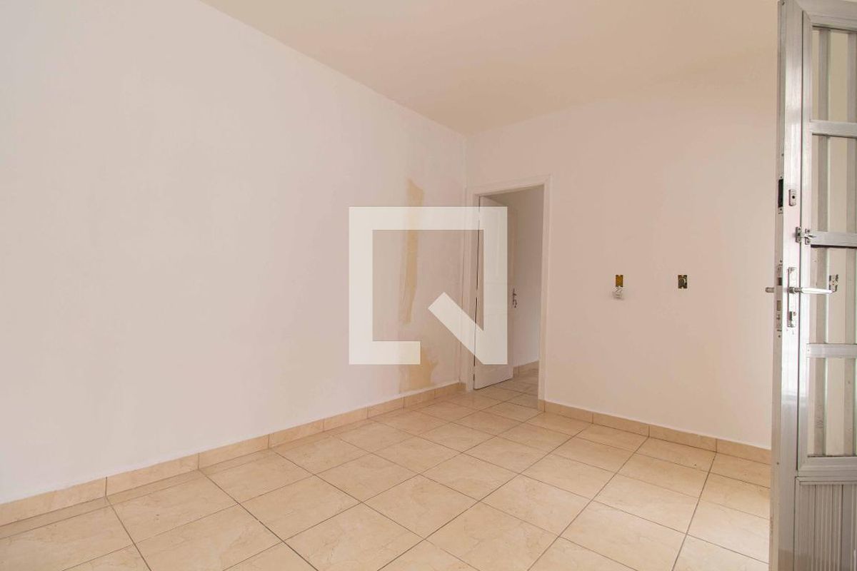 Casa, 2 quartos, 148 m² - Foto 2