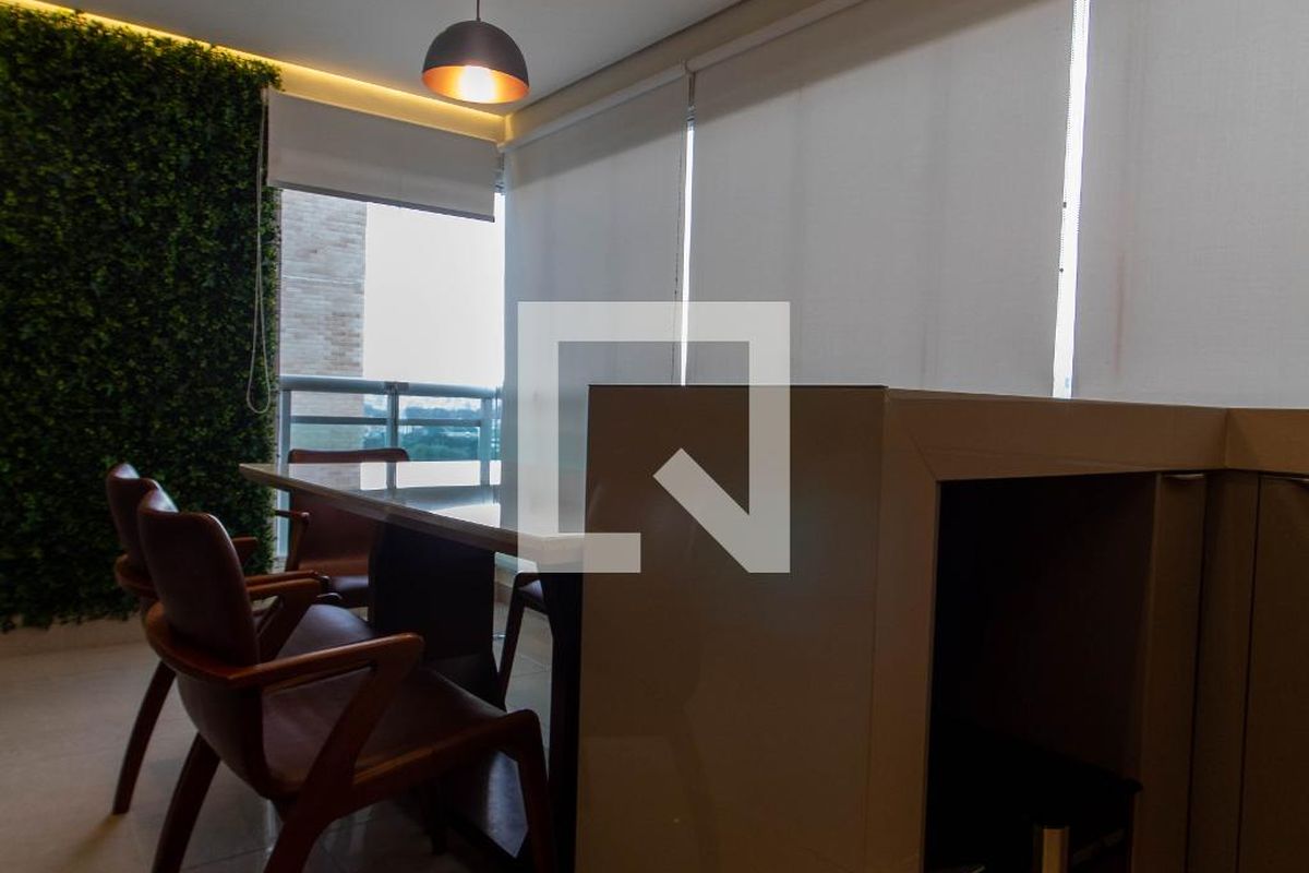 Apartamento à Venda - Taquaral, 2 Quartos,  108 m2 em , Campinas - sp | SoloBR