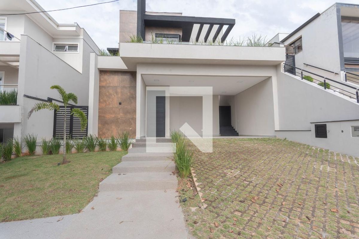 Casa à Venda - Swiss Park, 3 Quartos,  248 m2 em , Campinas - sp | SoloBR