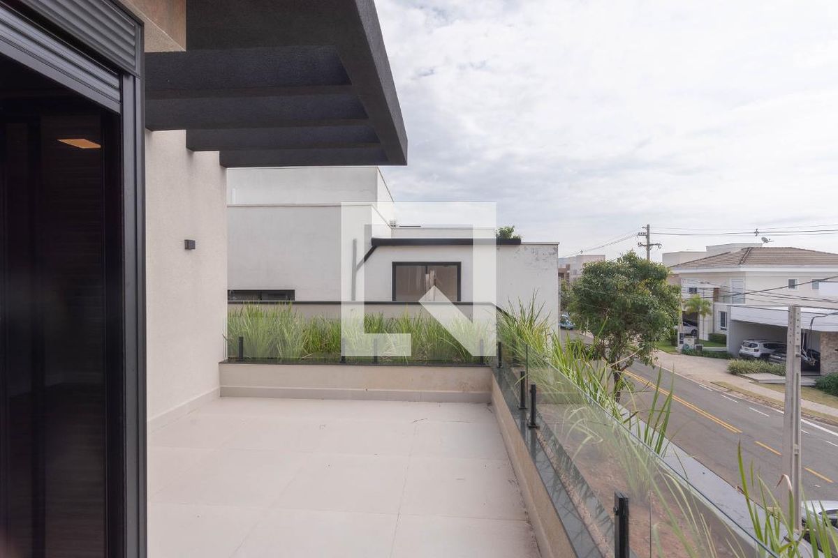 Casa à Venda - Swiss Park, 3 Quartos,  248 m2 em , Campinas - sp | SoloBR