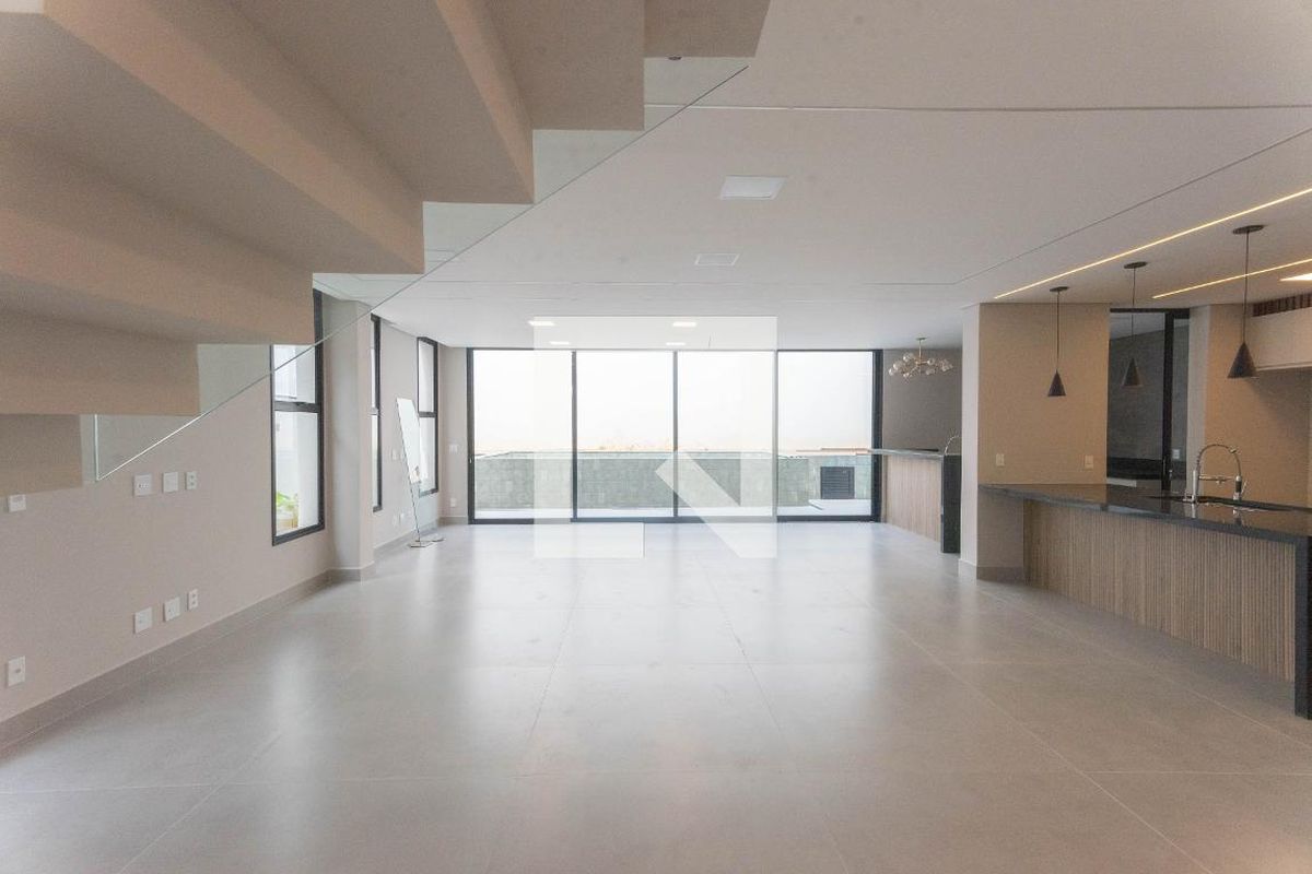 Casa à Venda - Swiss Park, 3 Quartos,  248 m2 em , Campinas - sp | SoloBR