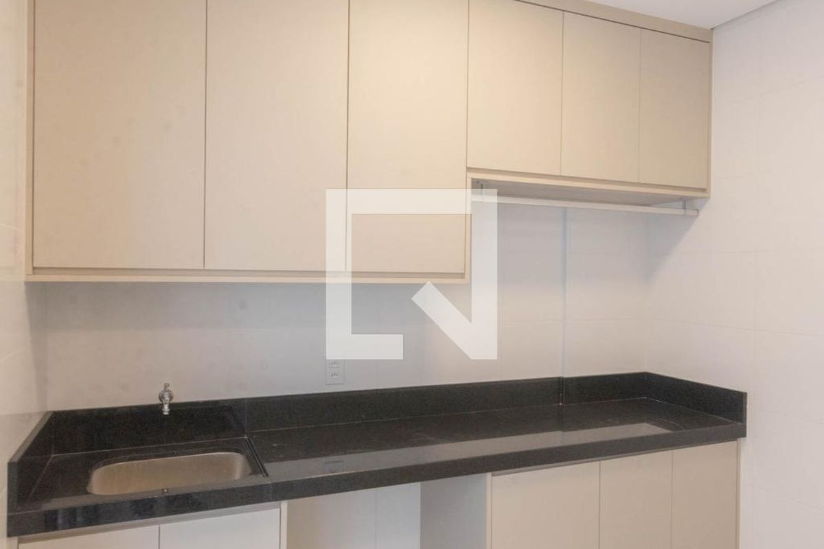Casa à Venda - Swiss Park, 3 Quartos,  248 m2 em , Campinas - sp | SoloBR