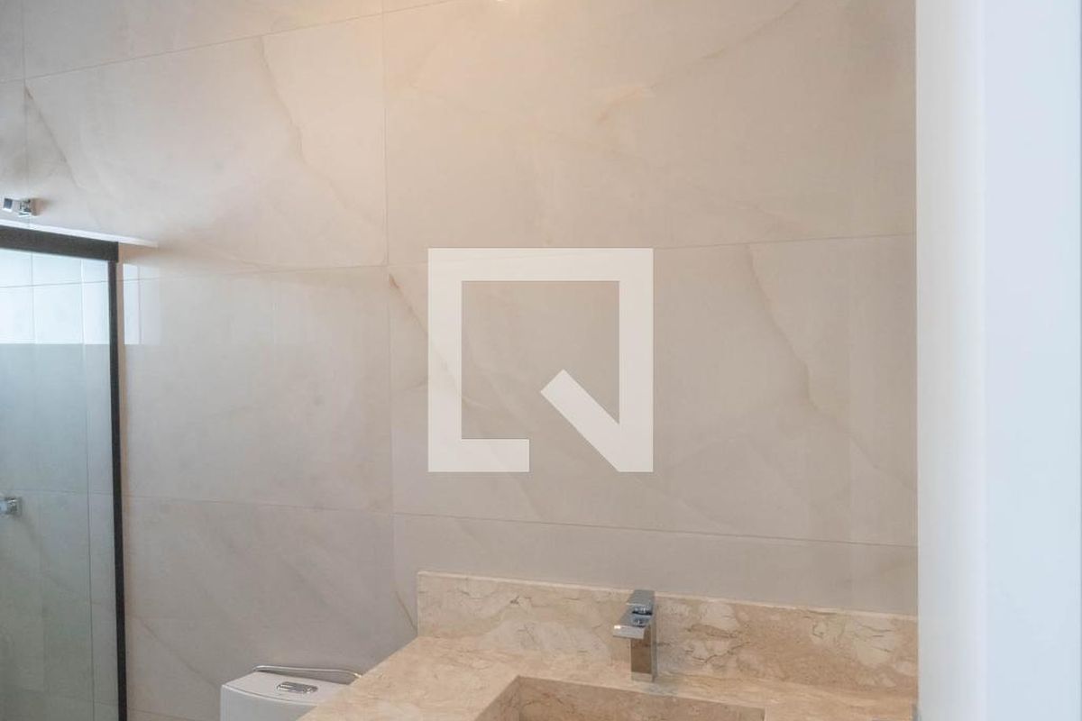 Casa à Venda - Swiss Park, 3 Quartos,  248 m2 em , Campinas - sp | SoloBR